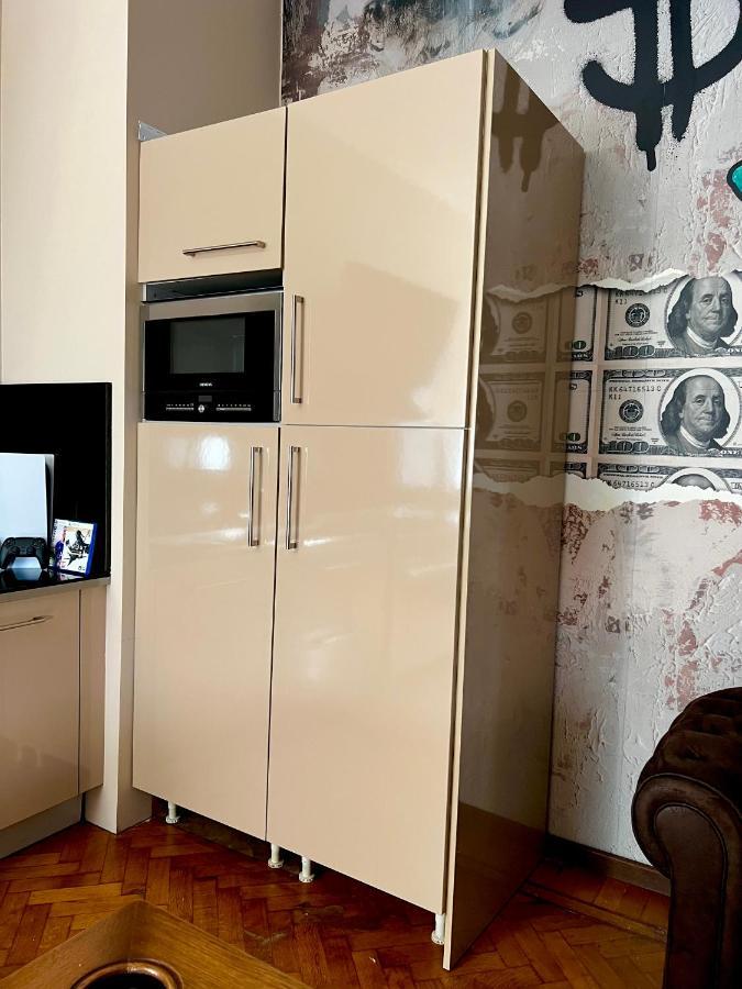 Capsule Casino - Jacuzzi - Billard - Netflix - Console & Jeux Apartamento Mons Exterior foto